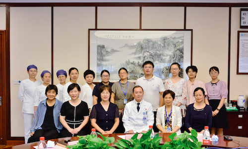 浙江大学医学院附属第一医院教学走访合影